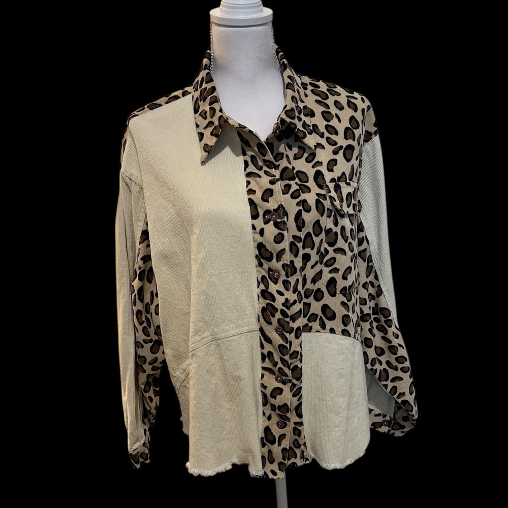 Umgee Women’s Leopard‎ Patchwork Button Down Top … - image 3